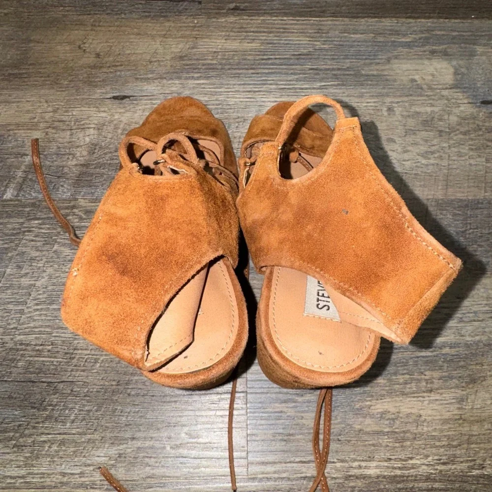 Steve Madden Aryah Cognac Brown Suede Lace Up Block Heel Sandals Womens 9M